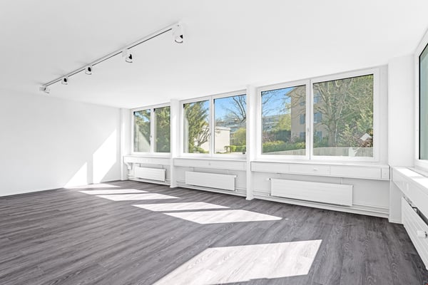 Vielseitige Flächen im Zentrum Witikon 4