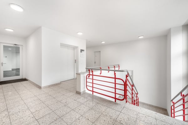 Attraktive Büro-/Gewerberäumlichkeiten an zentraler Lage in Urdorf 7