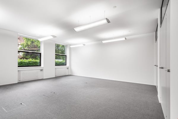 Ausgebaut & bezugsbereit: sofort nutzbare Bürofläche 10