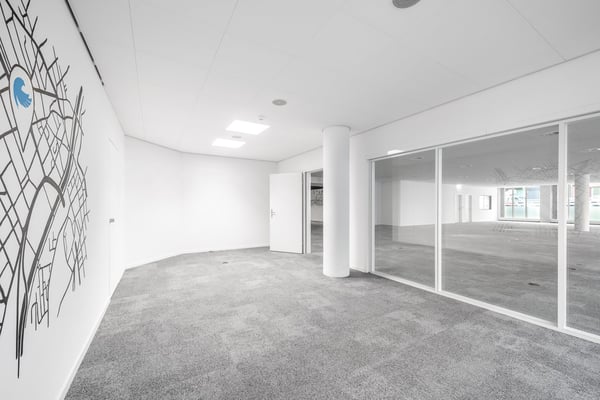 Attraktive Büro-/Gewerbefläche an bester Lage zu vermieten! 6
