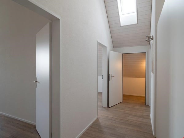 3.5 Zimmerwohnung mit 120 m2 Balkon Richtung Süden 9