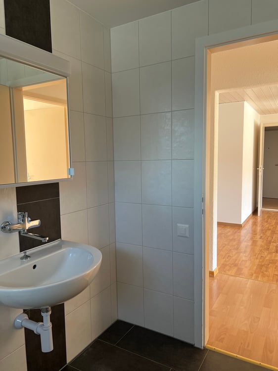 Charmant appartement 3.5 pièces avec balcon à Tramelan 6