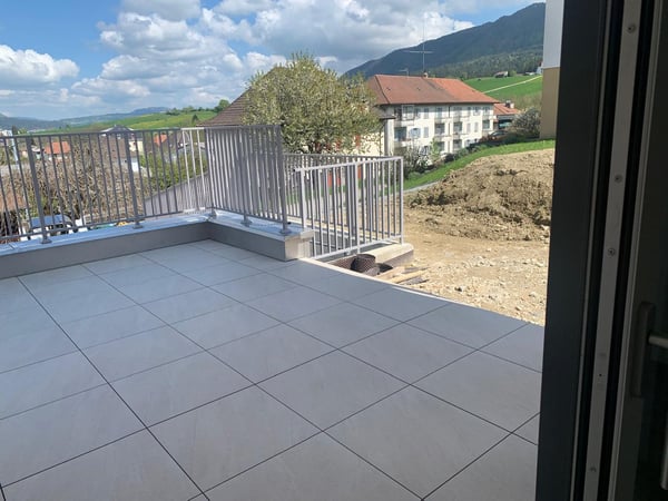 Appartement neuf de 2 pièces avec balcon à Tavannes 8