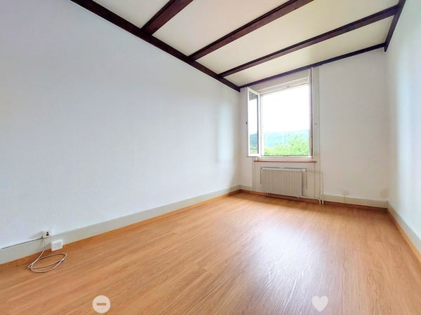 Charmantes 5-Zimmer-Reihenhaus mit Garage und Garten 5