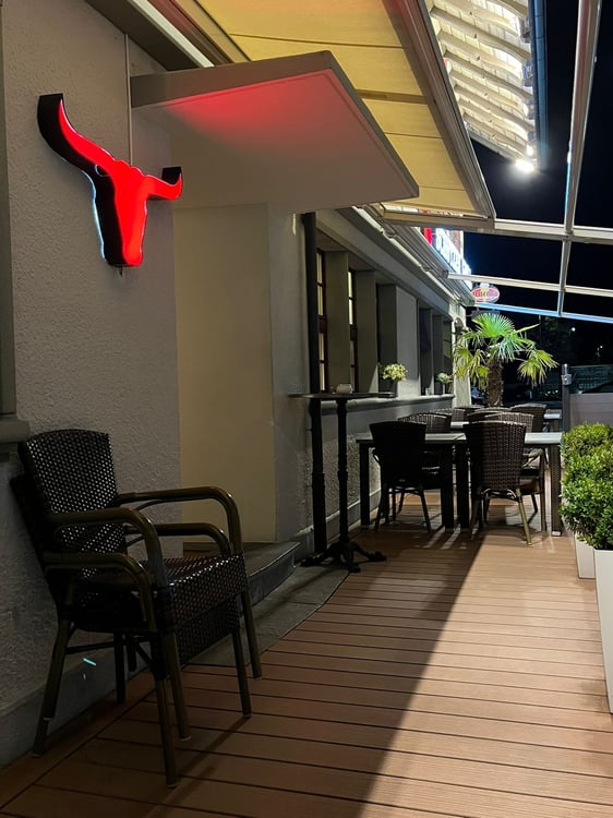Wohn- und Geschäftsgebäude mit Restaurant in zentraler Lage 3