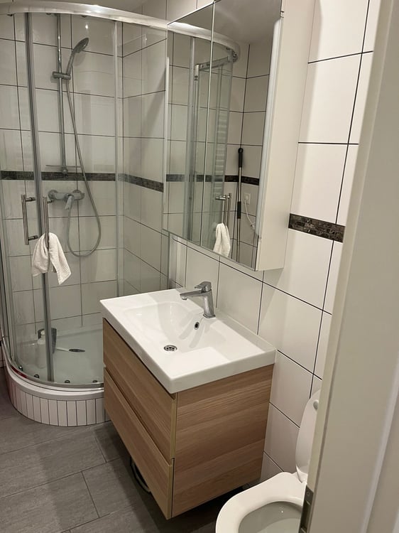 Wohn- und Geschäftsgebäude mit Restaurant in zentraler Lage 7