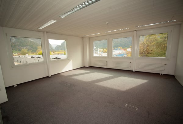 Großzügige Büroeinrichtung in bester Verkehrslage 17