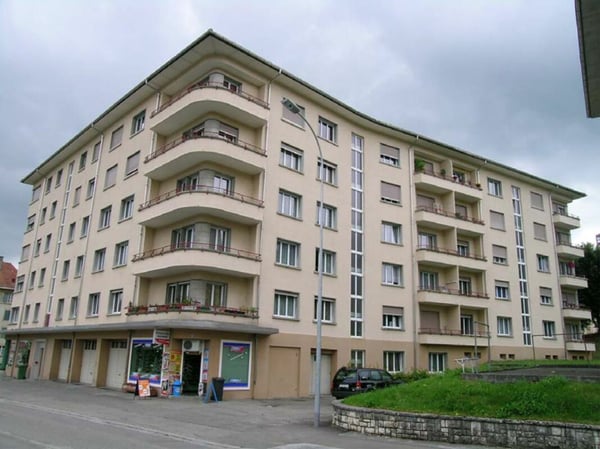 Appartement de 3 pièces entièrement rénové avec balcon
