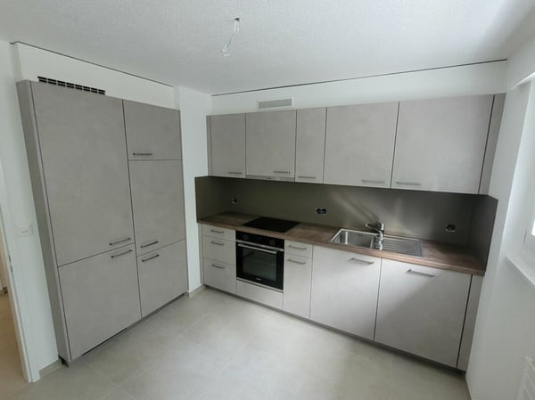 Appartement dernièrement rénové de 3 pièces avec balcon ! 1