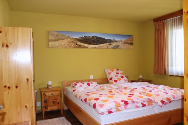 Charmante 2.5-Zimmer-Wohnung in Zermatt – Möbliert & Sofort Verfügbar 3