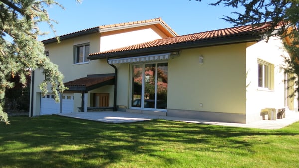 Villa familiale sur la commune de Sion 1