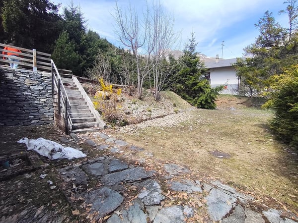 Chalet de caractère à Plan-Cernet – 4.5 pièces avec terrain 24