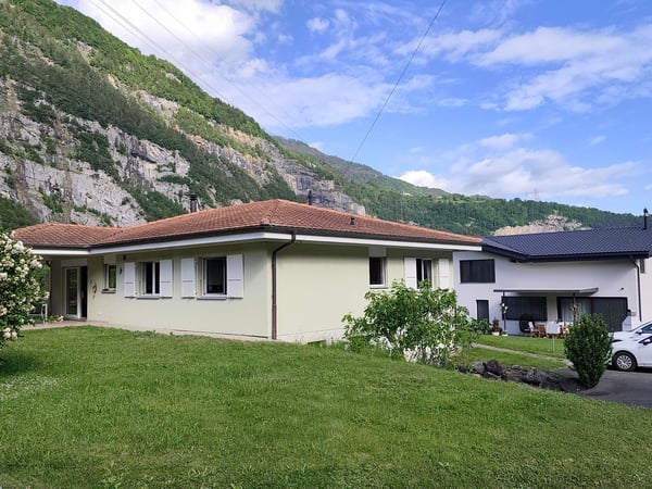 Villa de caractère à Saint-Maurice – 5.5 pièces avec vue et grand terrain 23