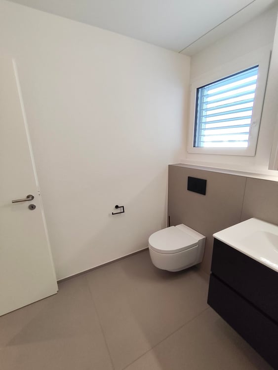 Magnifique appartement en attique de 3,5 pièces à Leuk – Neuf, lumineux 4
