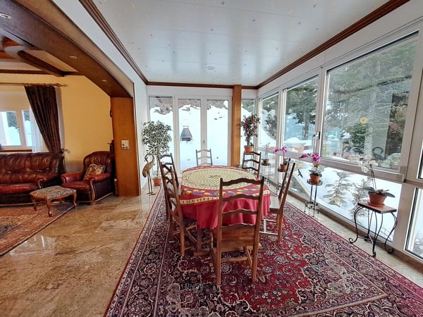 Magnifique Chalet de 8 pièces à Loèche-les-Bains – Luxe et Nature au Cœur des Alpes 7