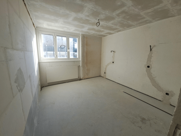 Appartement de 4,5 pièces en cours de transformation – Les Marécottes 9