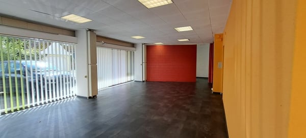 Bienne, surface commerciale de plain-pied en centre-ville 1