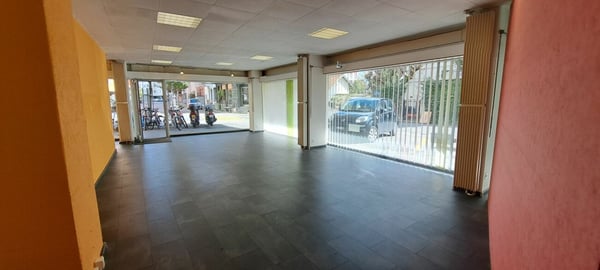 Bienne, surface commerciale de plain-pied en centre-ville 3