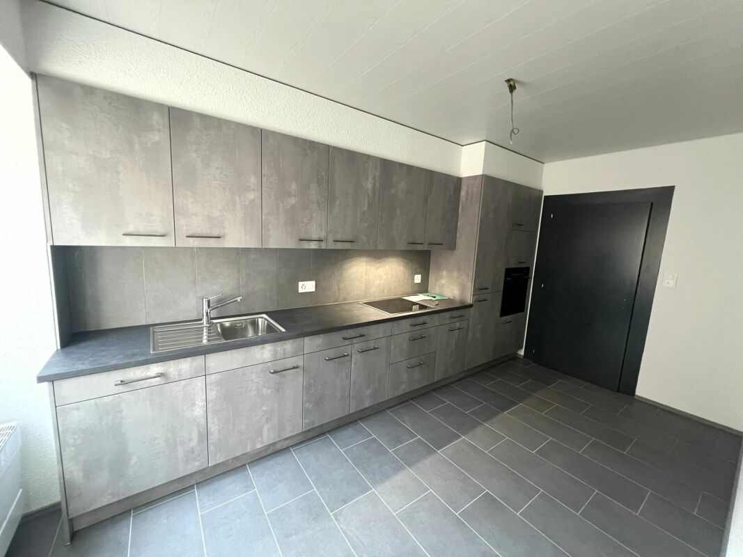 Bild Chaux-de-Fonds, joli appartement de 1.5 pièces entièrement rénové au 1er étage