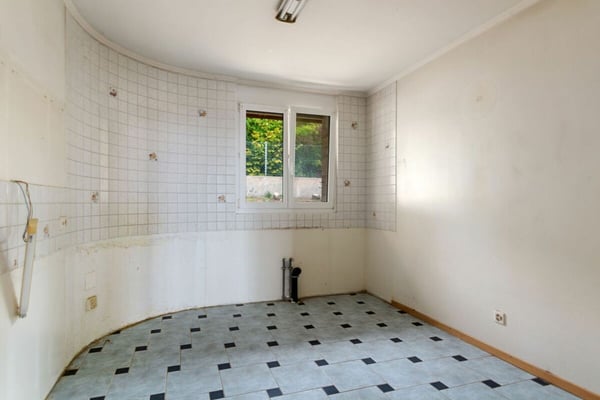 Neuchâtel, maison individuelle 1.5 pièces à rénover 9