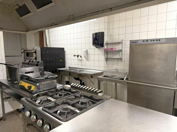 St-Imier, restaurant de 56 places idéalement situé, prêt à l'emploi 5