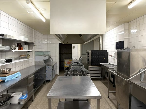 St-Imier, restaurant de 56 places idéalement situé, prêt à l'emploi 6