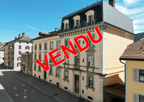 St-Imier, bel immeuble locatif de 16 app. et 7 garages