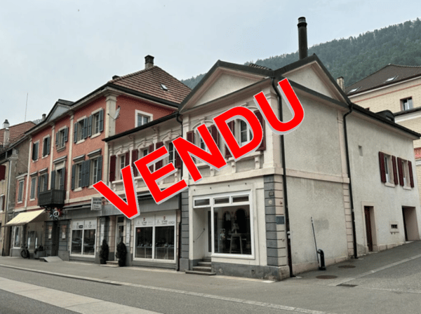 St-Imier, immeuble comprenant un duplex, surface commerciale et garage