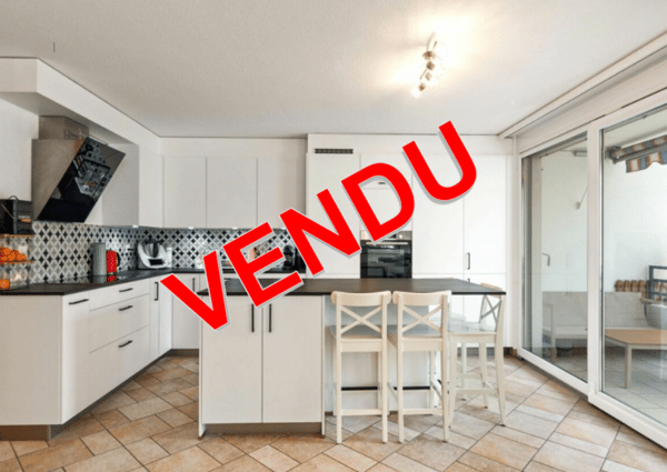 La Chaux-de-Fonds, magnifique appartement de 4.5 pièces avec garage, ascenseur