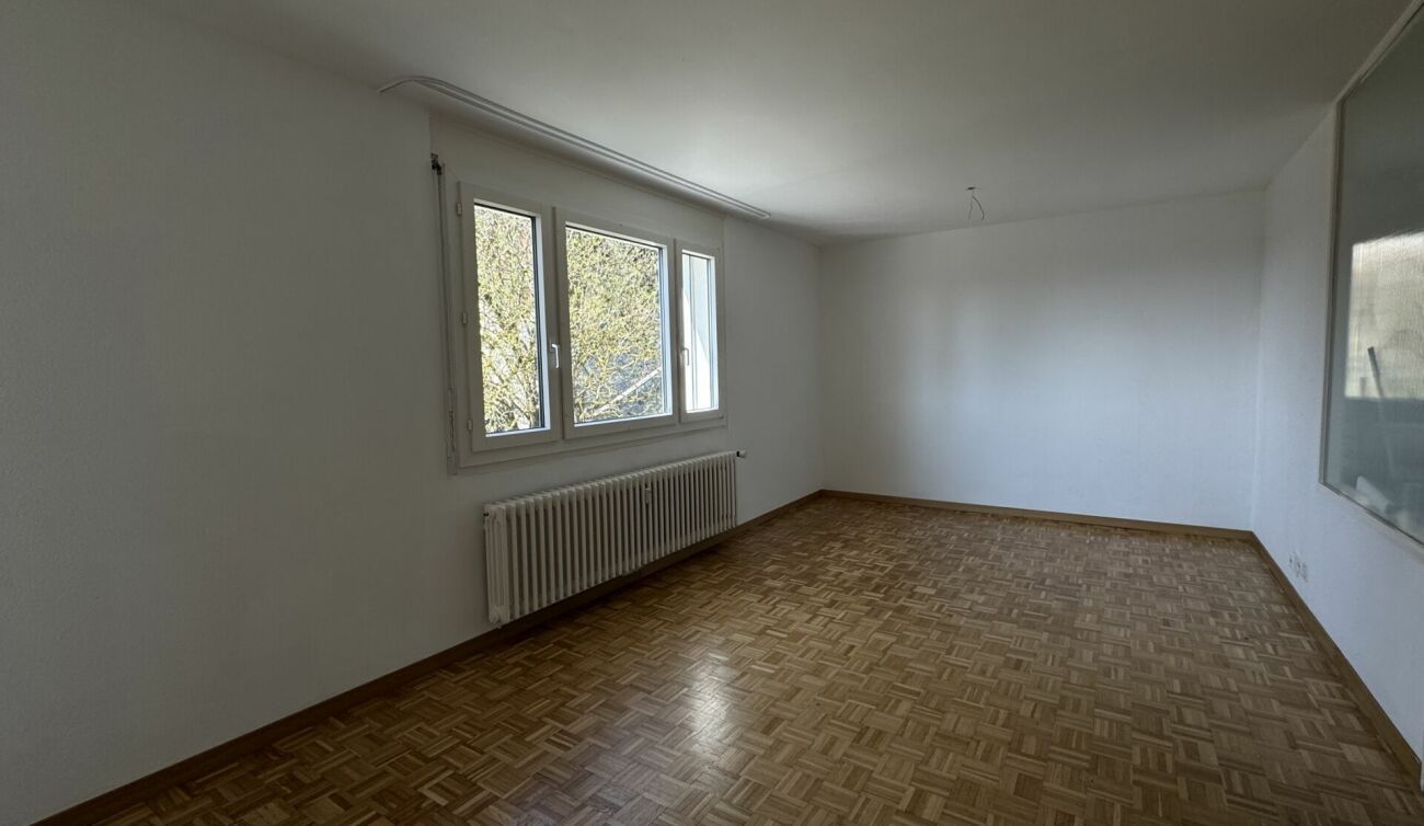 Bienne, bel appartement de 4.5 pièces avec vue sur la ville