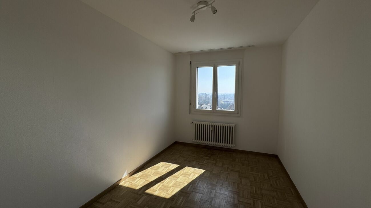 Bienne, bel appartement de 4.5 pièces avec vue sur la ville