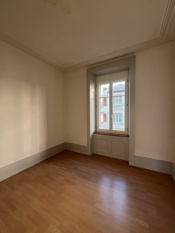 St-Imier, bel appartement de 3 pièces avec cuisine agencée 5