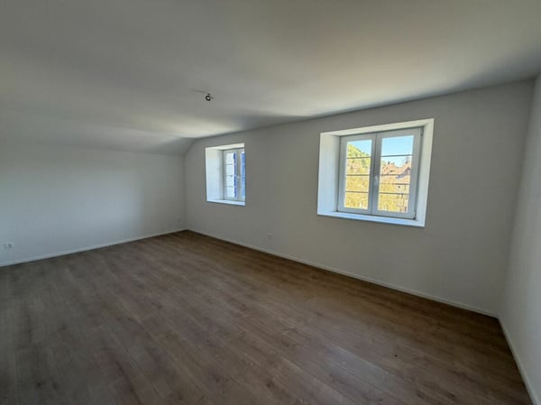 Sonvilier, splendide appartement 5.5 pièces au 4ème étage - NEUF 12