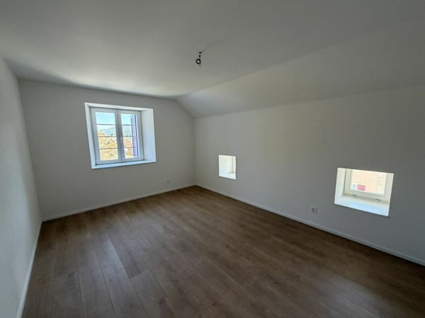 Sonvilier, splendide appartement 5.5 pièces au 4ème étage - NEUF 13