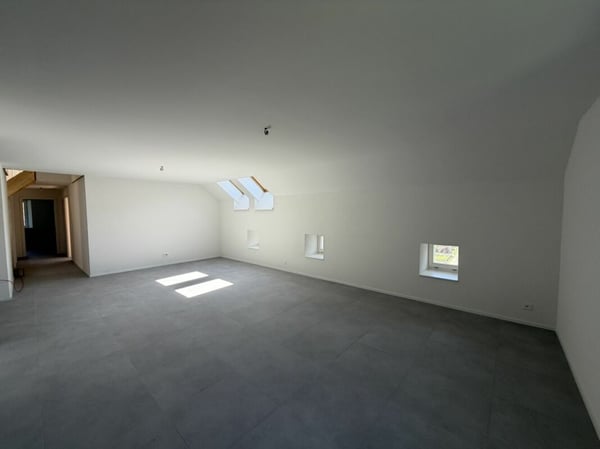 Sonvilier, splendide appartement 5.5 pièces au 4ème étage - NEUF 6