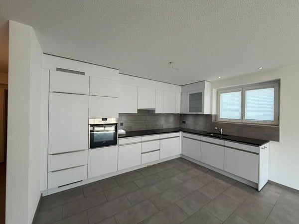 Tavannes, magnifique appartement de 3.5 pièces au rez avec terrasse 2