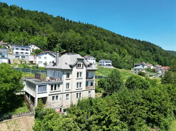 Renan, immeuble locatif de 5 appartements avec stationnements - 5.3% 1