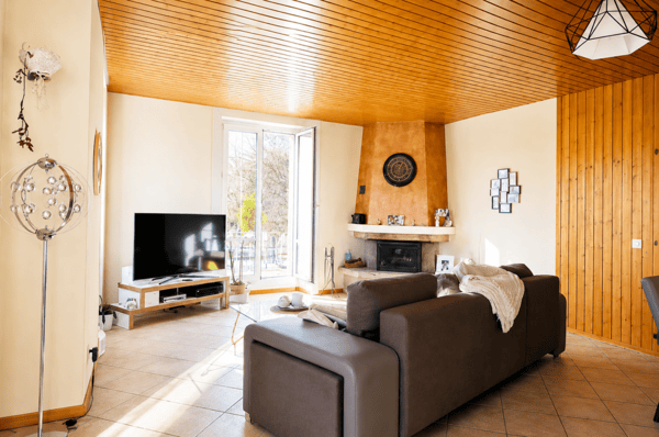 Renan, immeuble locatif de 5 appartements avec stationnements - 5.3% 9