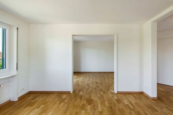 Corcelles, bel appartement de 3.5 pièces avec balcon et place de parc 6