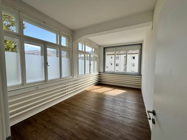 St-Imier, bel appartement de 2.5 pièces de type loft avec jardin privatif 7