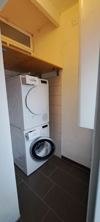 St-Imier, bel appartement de 2.5 pièces de type loft avec jardin privatif 8