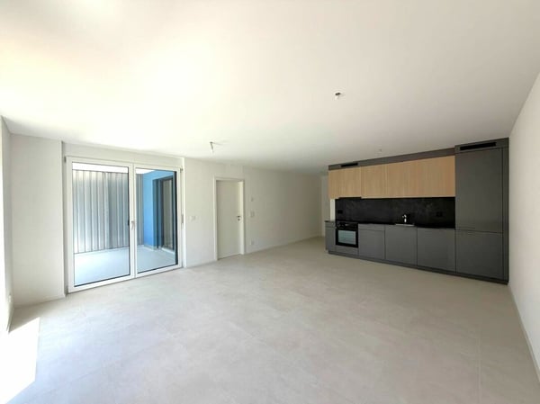 Villeret, superbe appartement de 4.5 pièces au 1er étage avec terrasse et ascenseur 2