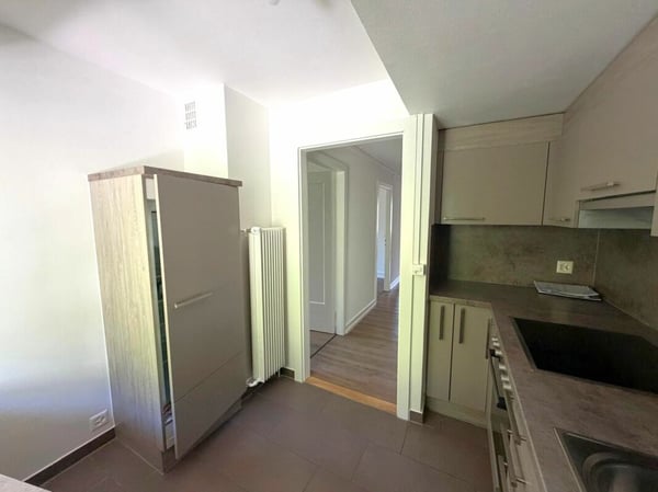 St-Imier, joli appartement rénové de 2.5 pièces au 2ème étage 2