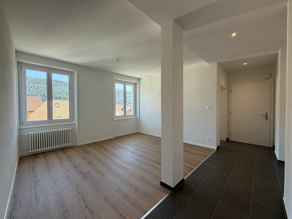St-Imier, joli et lumineux appartement rénové de 4.5 pces au 2ème