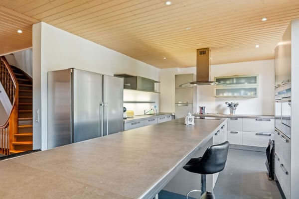 St-Imier, maison de caractère - Parfaite pour famille et activité professionnelle 2