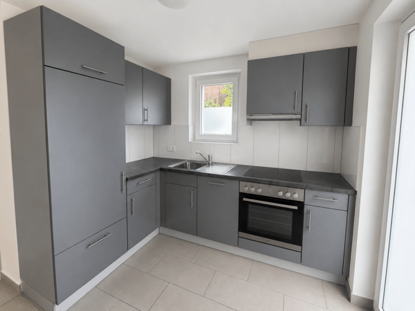 Tavannes, joli logement de 2.5 pièces rénové au 1er étage avec balcons