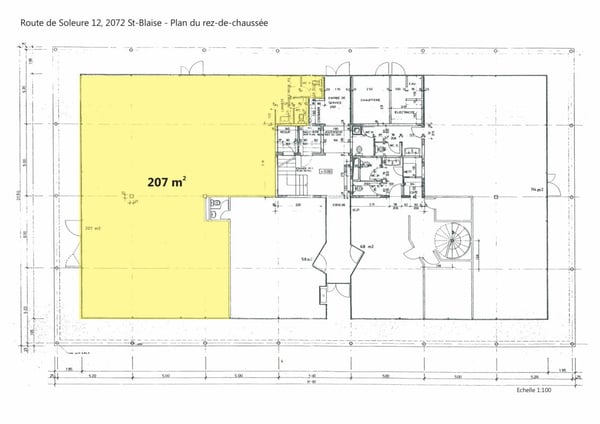 St-Blaise, surface commerciale plain-pied de 207 m2, places de parc 3
