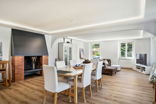 Sonvilier, maison de 5.5 pièces rénovée avec une surface louée 4