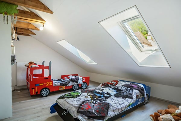 Sonvilier, maison de 5.5 pièces rénovée avec une surface louée 12