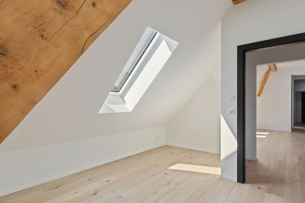 Courtelary, magnifique appartement de 4.5 pièces dans les combles 7